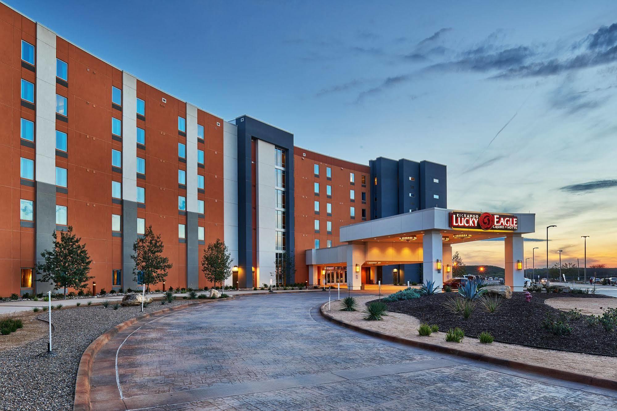 Kickapoo Lucky Eagle Casino Hotel Eagle Pass Bagian luar foto